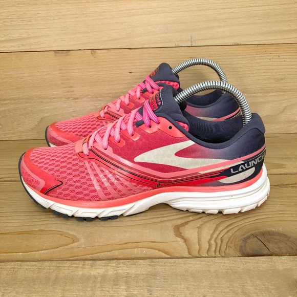 brooks launch size 8